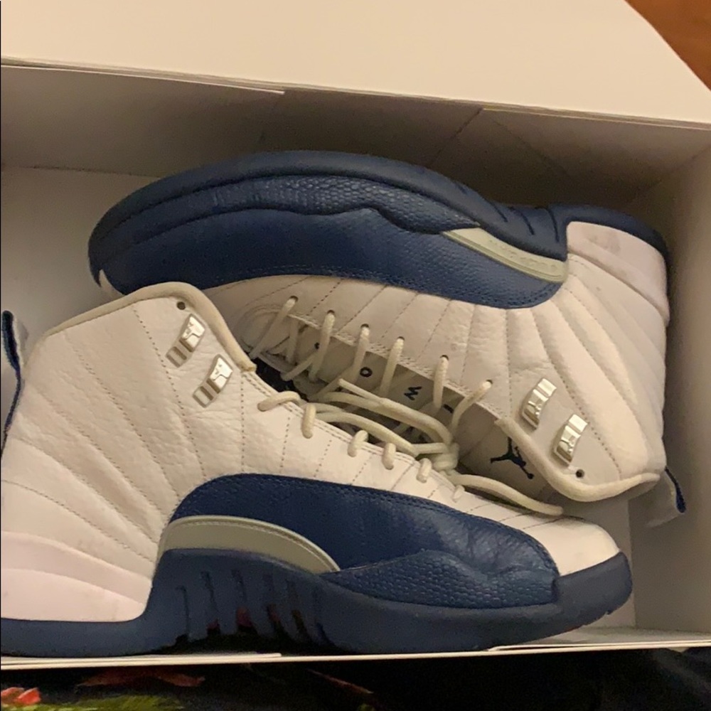 Air Jordan sz 8 French blue 12